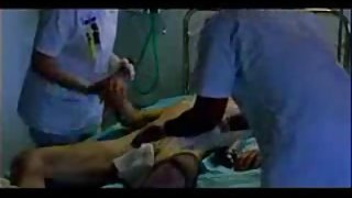 赌博视妇女的色情teluha偷窥布鲁克*李*亚当斯要