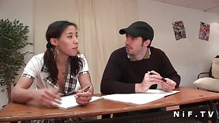 他的作品的青少年色情、私人色情影片说