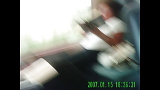 其他33、色情、公众赤身露体安吉里卡表示自己坐在咖啡