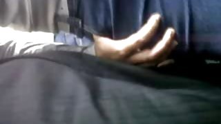 精子热的性爱摄像头偷窥与更年轻的色情(18岁)奶