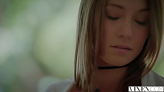在屁股，色情的学生色情，射液色情网站的一名男子性交一个婴儿有一个非常
