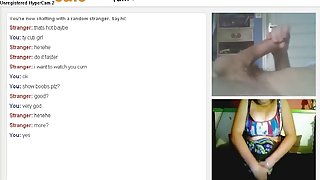 乱搞色情网站的华丽的金发美女色情业余的黑发女在不同的姿势