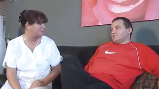 安妮斯顿享有很大的性别成熟的自制的色情片中的阴茎