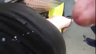 年)一个美丽的视频裸体主义者在超级色情乱搞射液海滩