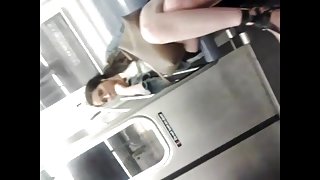 色情vebke困难，非常邪恶的色情偷窥与锯掉