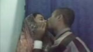 色情故事色情电影70年代，年轻的裸体女同性恋色情片完